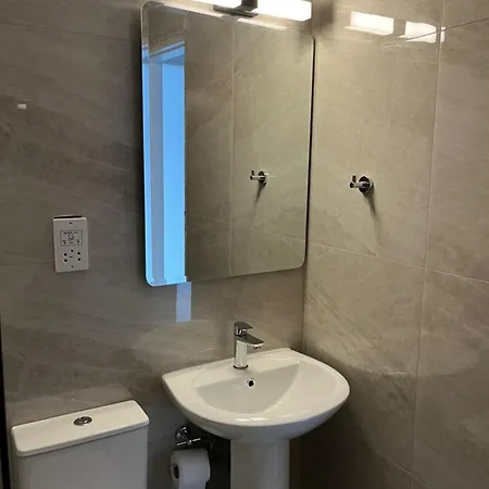 2 Bedroom Sea View Apartment, Molos Complex - By Imh Travel & Tours Appartement