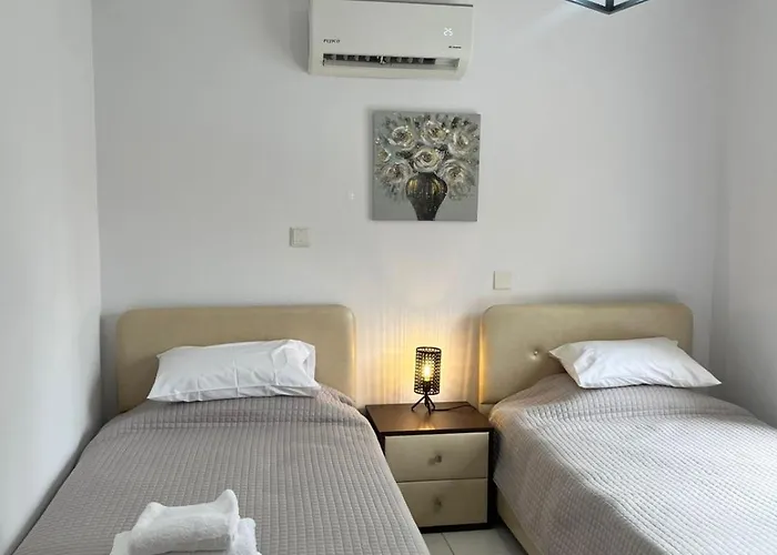 2 Bedroom Sea View Apartment, Molos Complex - By Imh Travel&tours Apartamento *