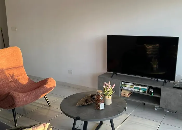 2 Bedroom Sea View Apartment, Molos Complex - By Imh Travel & Tours Apartmán