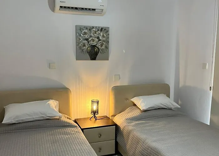 Apartmán 2 Bedroom Sea View Apartment, Molos Complex - By Imh Travel & Tours