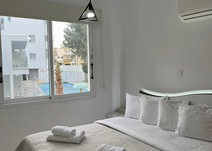 2 Bedroom Sea View Apartment, Molos Complex - By Imh Travel & Tours Apartmán